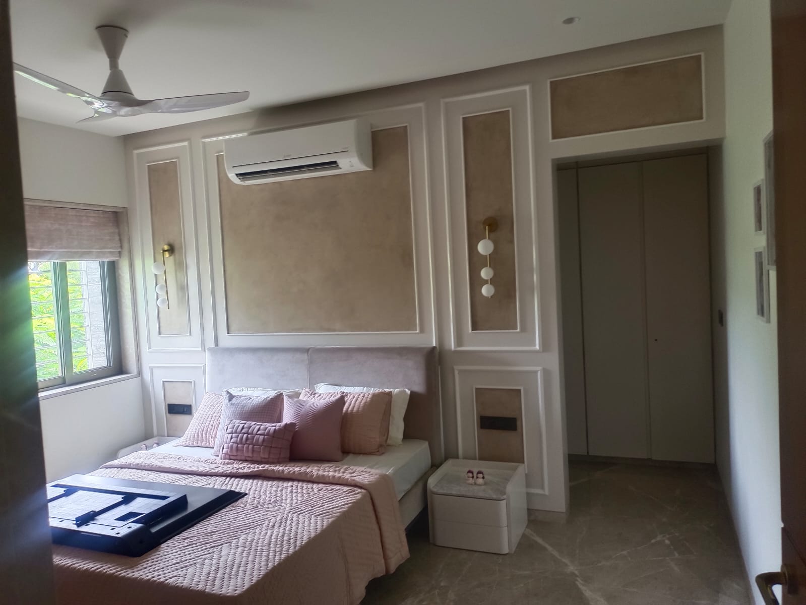 Anand portfolio — beautifully executed bedroom interior with premium carpentry and finishing by Aasva